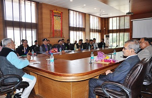 The Governor of Arunachal Pradesh Shri PB Acharya with Univ, NEZCC, IRC, Ex Servicemen in the Gyatri Hall at Raj Bhavan Itanagar on 2nd  February� 2017